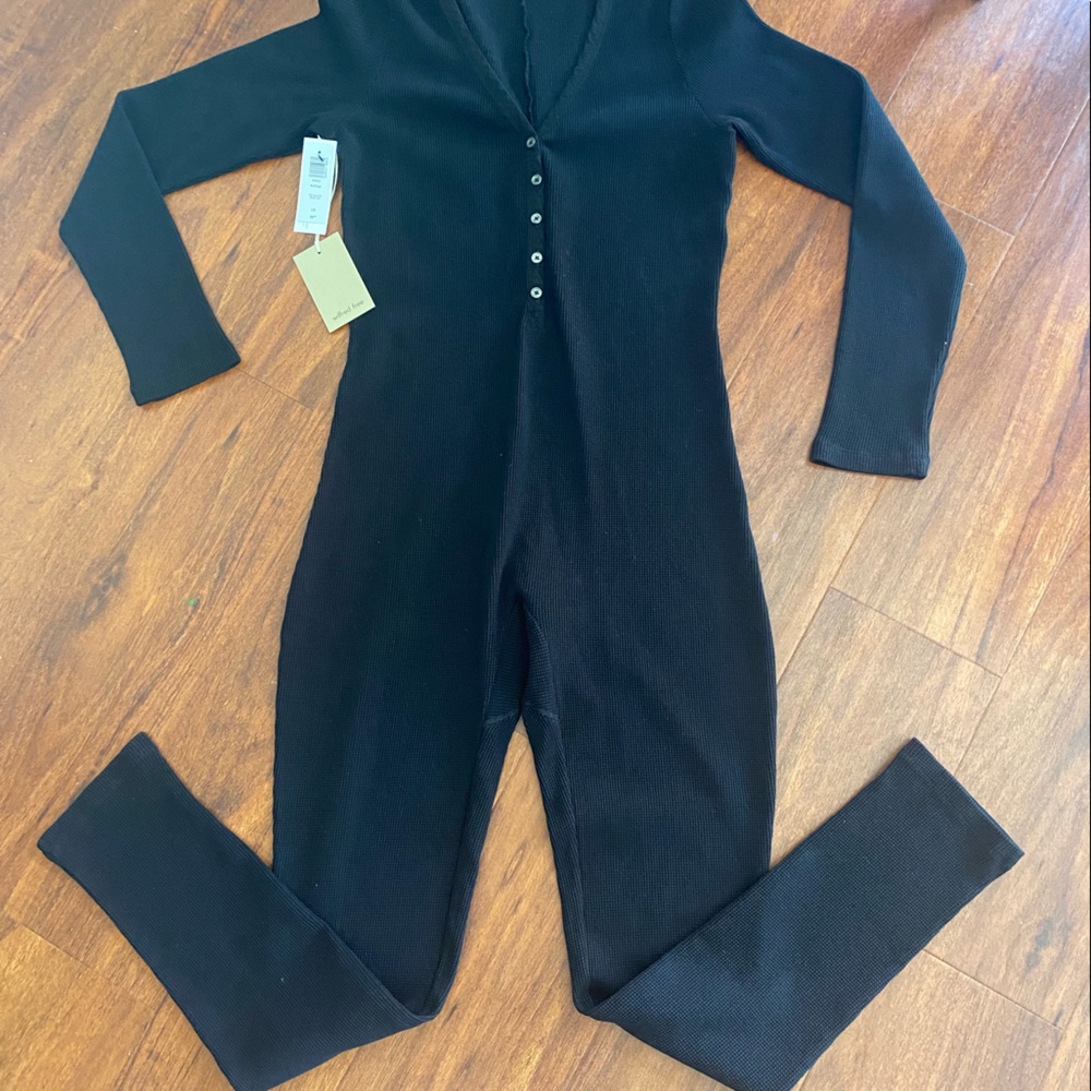 Aritzia Wilfred Free Kayla Waffle Onesie NWT